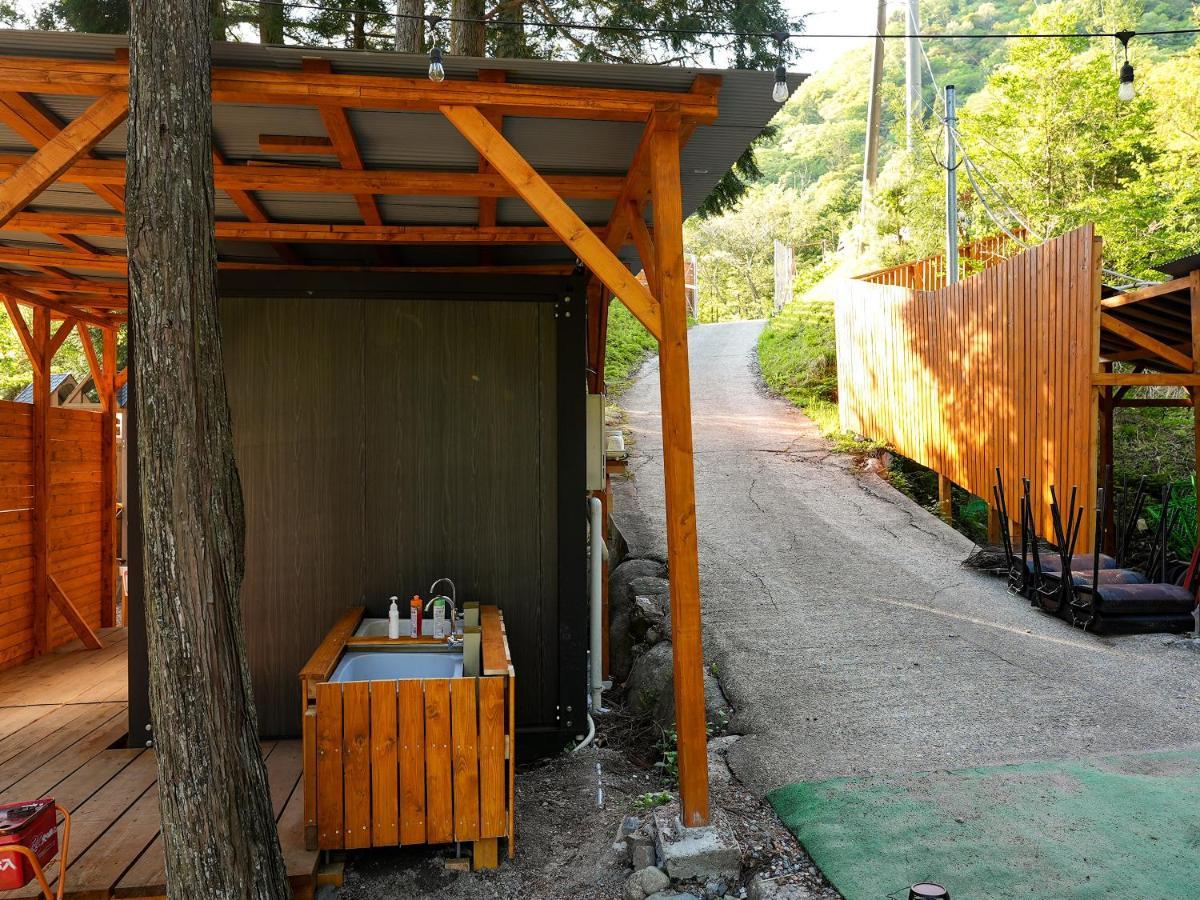 Camping リバーサイドグランピングnuts Higashiomi