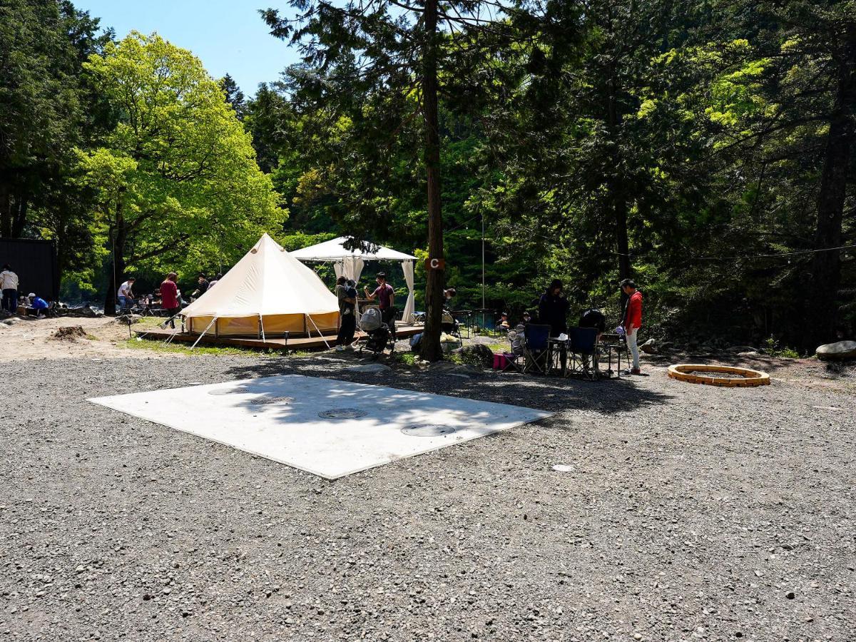 Camping リバーサイドグランピングnuts