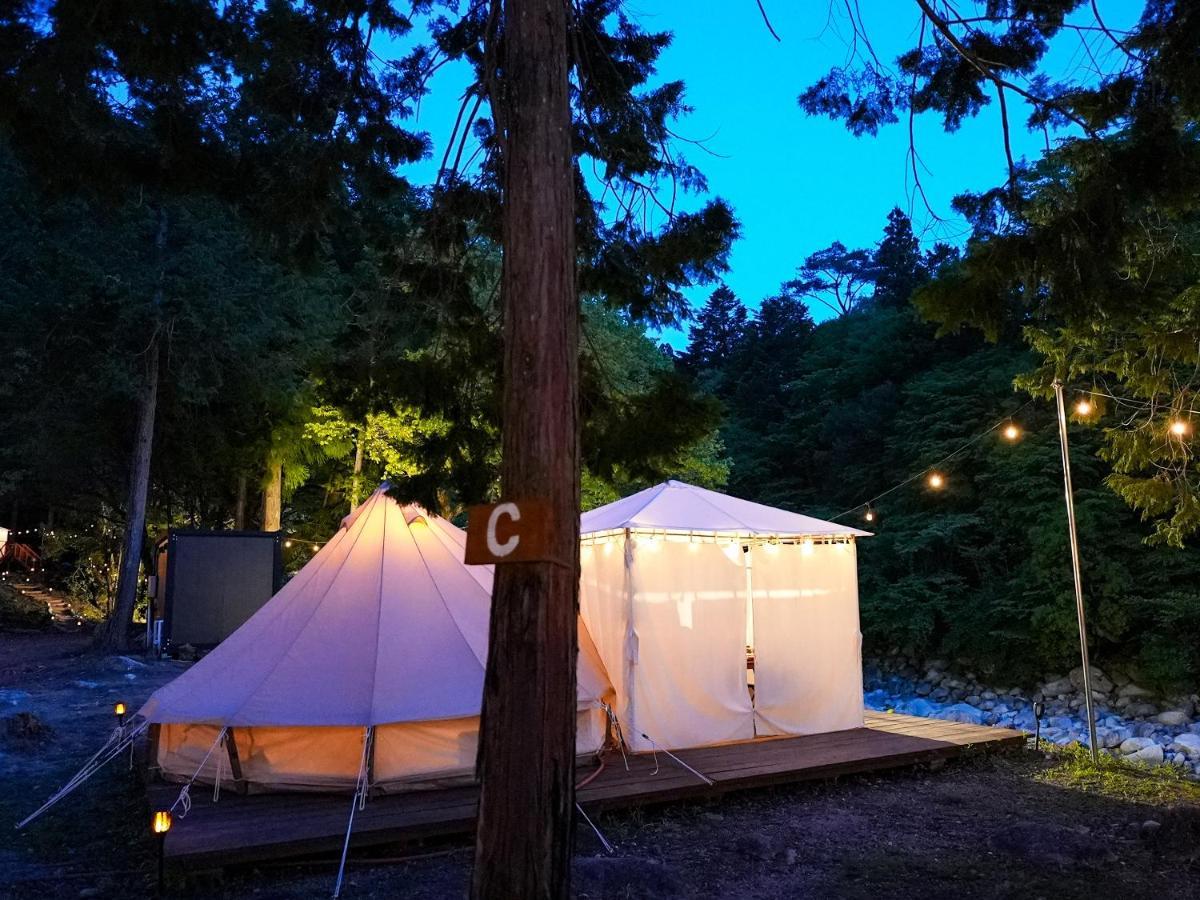 Camping リバーサイドグランピングnuts Higashiomi