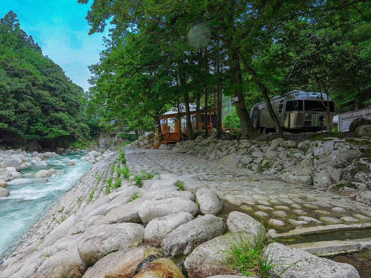 リバーサイドグランピングnuts Camping Higashiomi